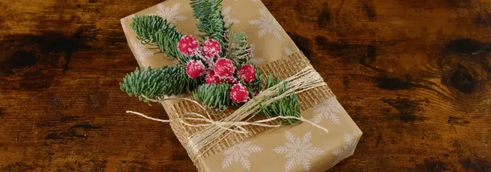 Zabalte vánoční dárky vkusně a jako profesionálové