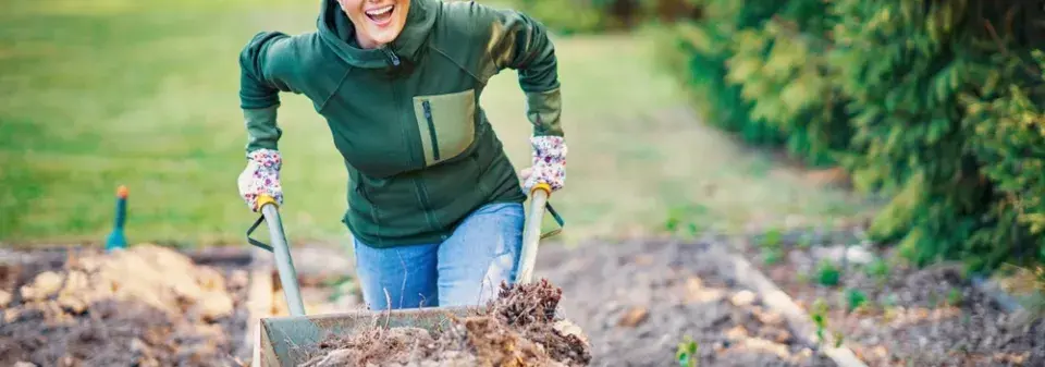 Práce na zahradě v březnu