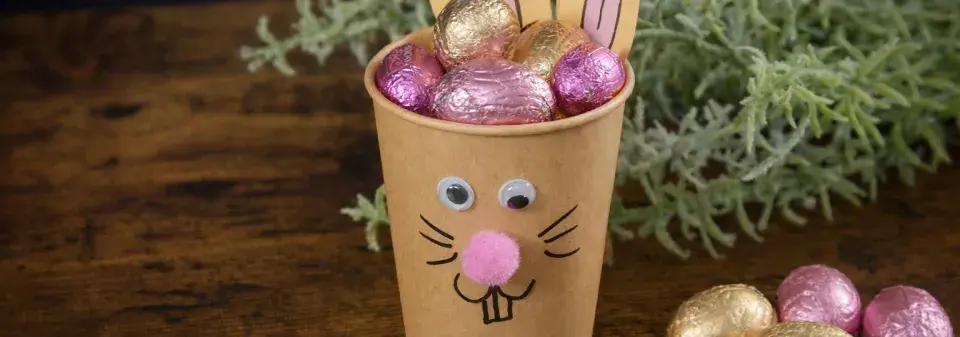 Roztomilí zajíčci z kelímku: Inspirace na velikonoční dekorace a tvoření