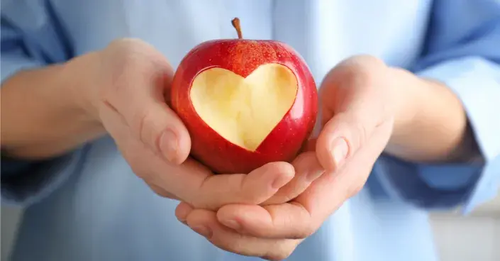 Jablko pro zdravé srdce Jablko pro zdravé srdce