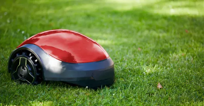 Robotická sekačka