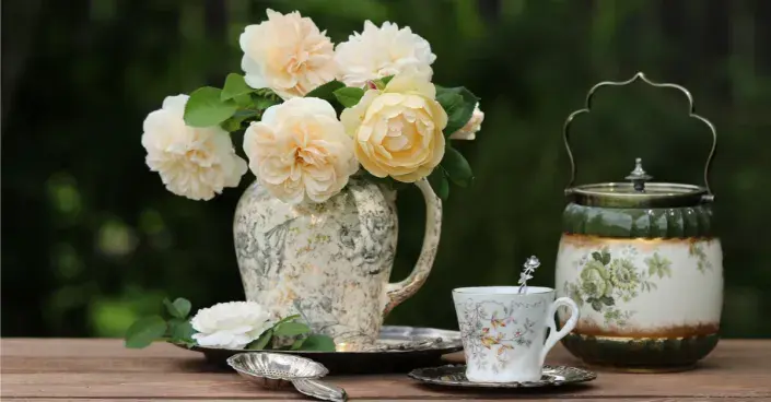 Růže ve váze Růže ve váze