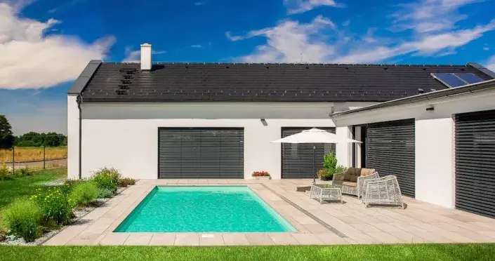 Bazén u novostavby Bazén u novostavby