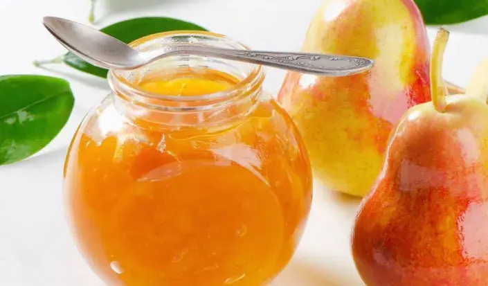 Hruškový džem se zázvorem a medem Hruškový džem se zázvorem a medem