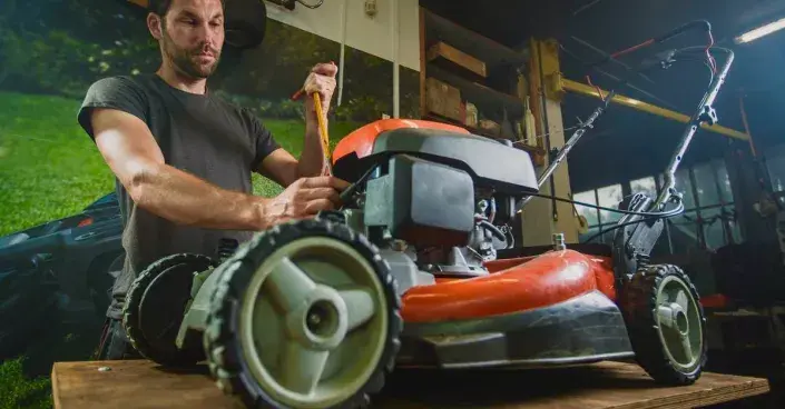 Údržba benzinové sekačky Údržba benzinové sekačky