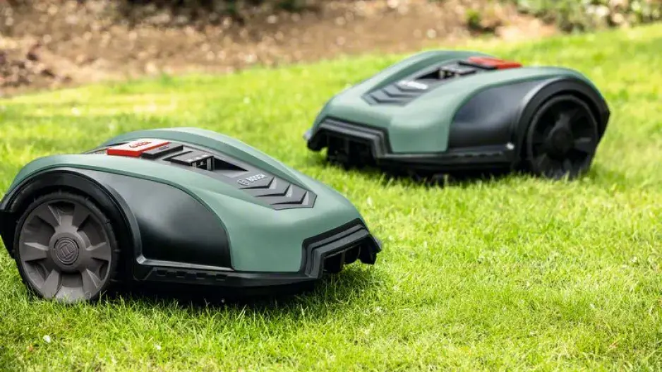 Robotické sekačky Bosch Indego M 700 a Indego M+ 700