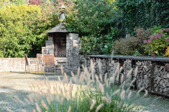 Zahradní gril Zahradní gril