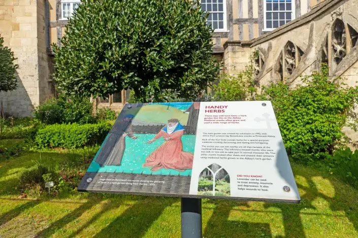 Rajský dvůr Rajský dvůr