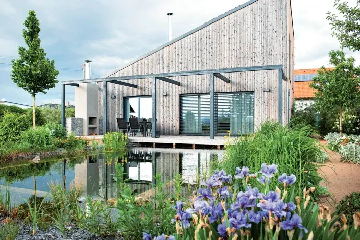 Dřevostavba s biotopem Dřevostavba s biotopem