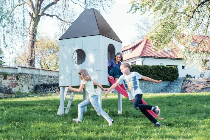 Atypický zahradní domeček pro děti 