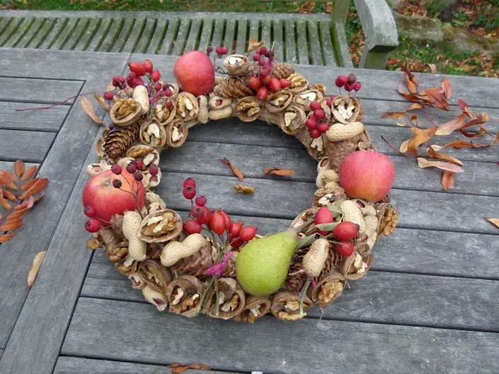 DIY věnec pro ptáky