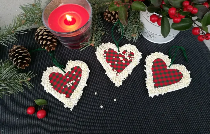 vánoční srdíčka z jáhel