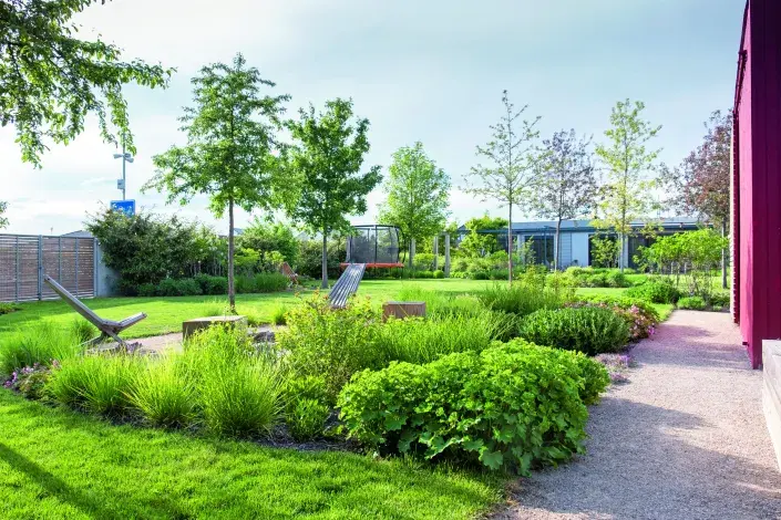 Zahrada s tělocvičnou