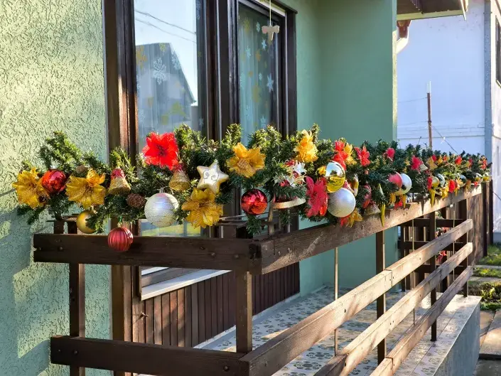 Dekorace na balkon Dekorace na balkon