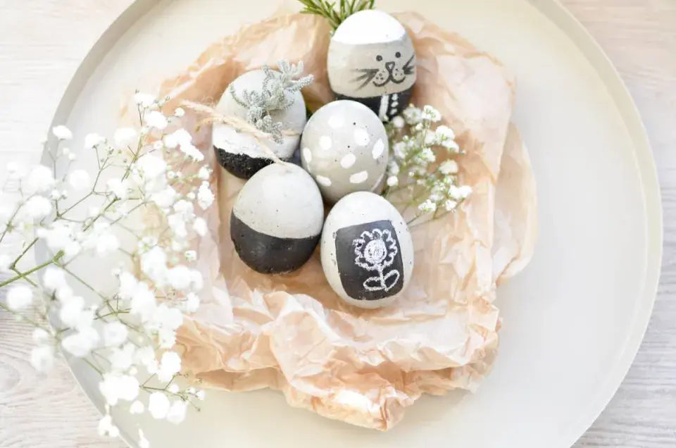 Ozdobená vejce z betonu