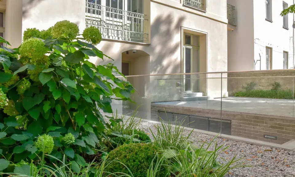 Schodiště na zahradu