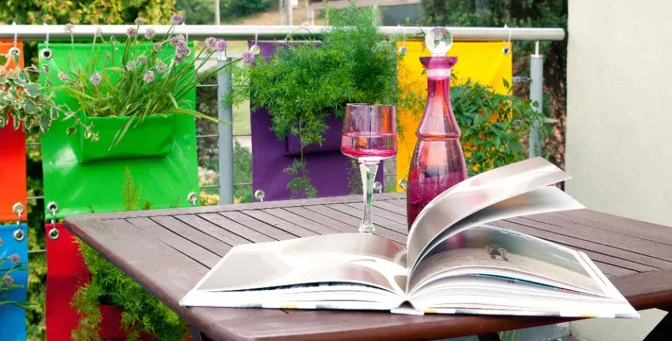 Závěsné kapsy k osázení