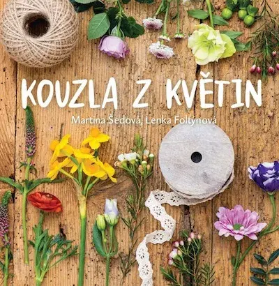 Knížka Kouzla z květin
