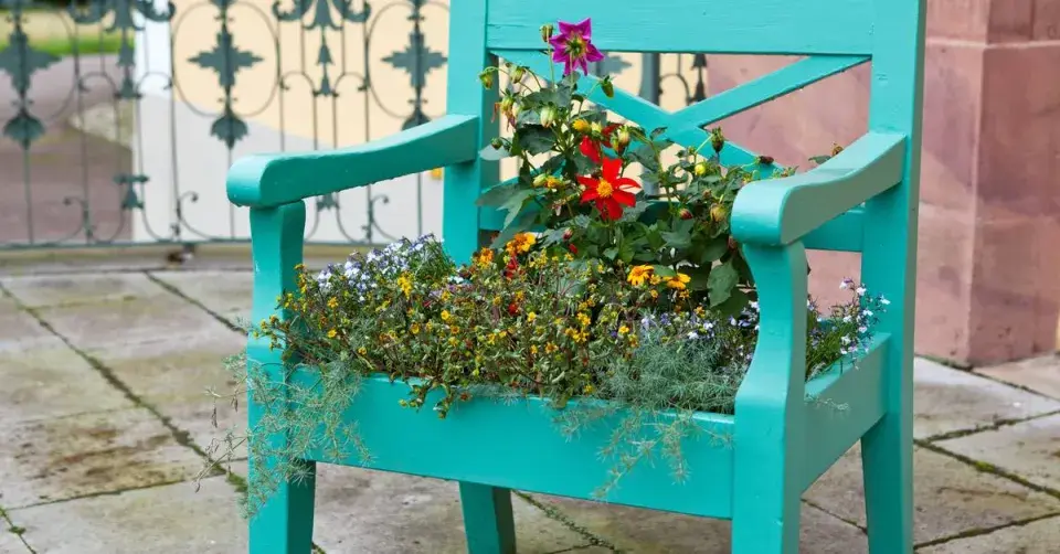 Osázené zahradní křeslo