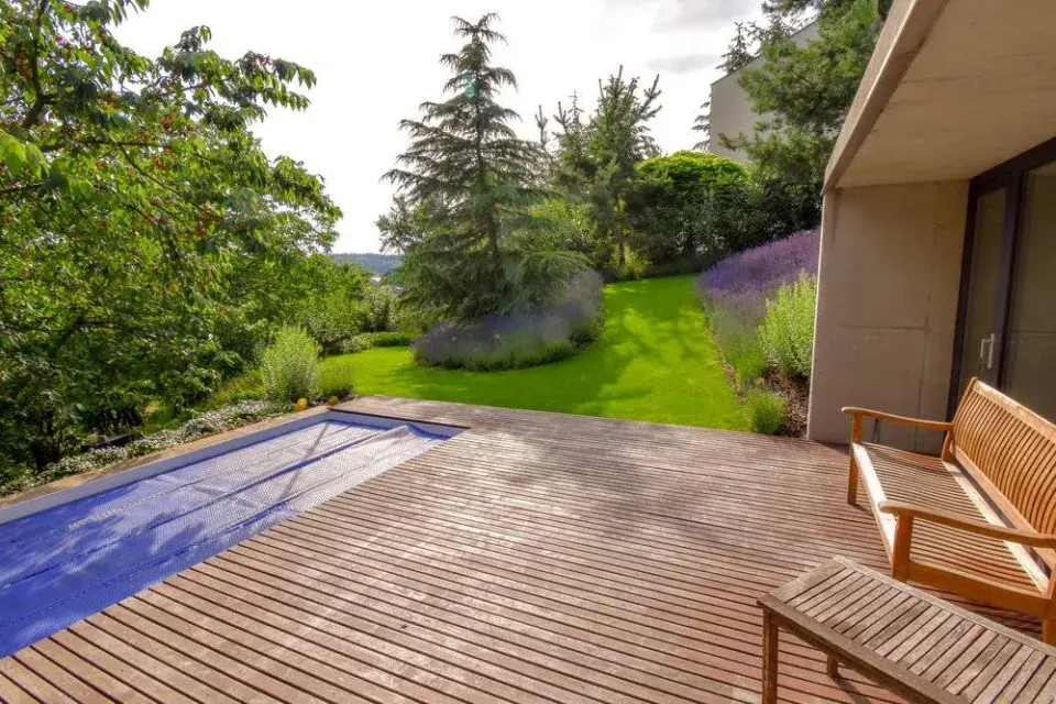 Terasa s ochlazovacím bazénkem