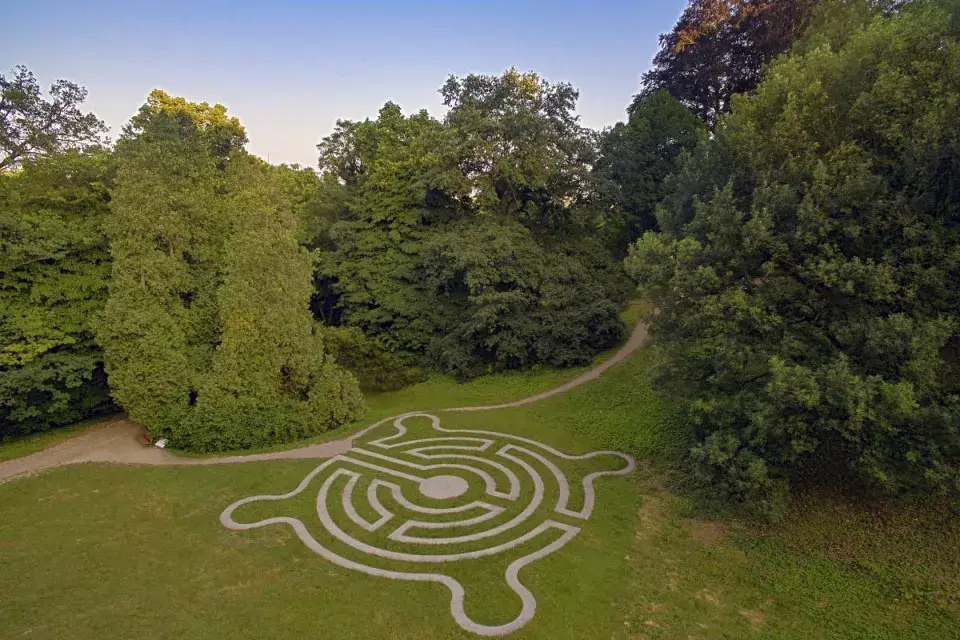 Pískovcový labyrint