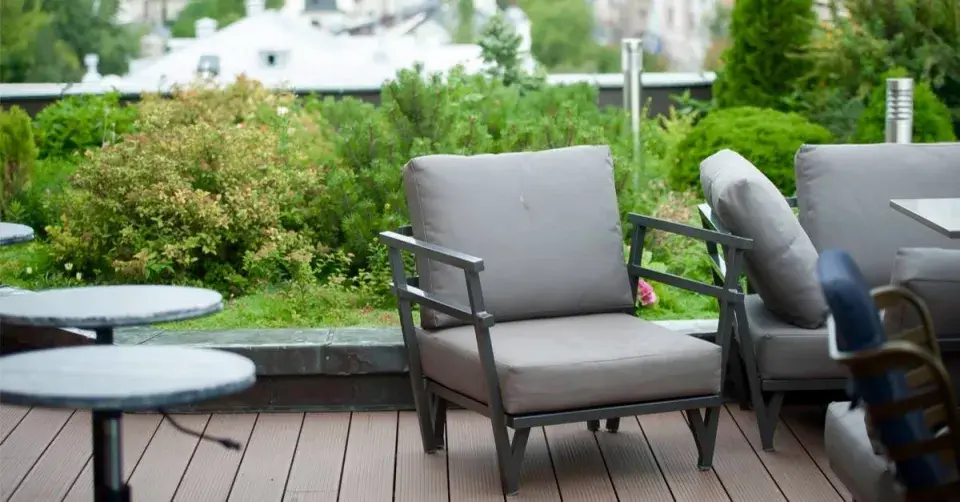 Intenzivní střešní zahrada