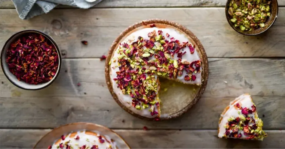 Sušené květy růží