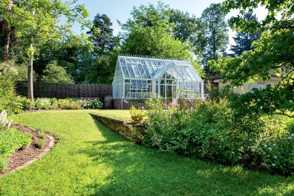 Bílý anglický skleník