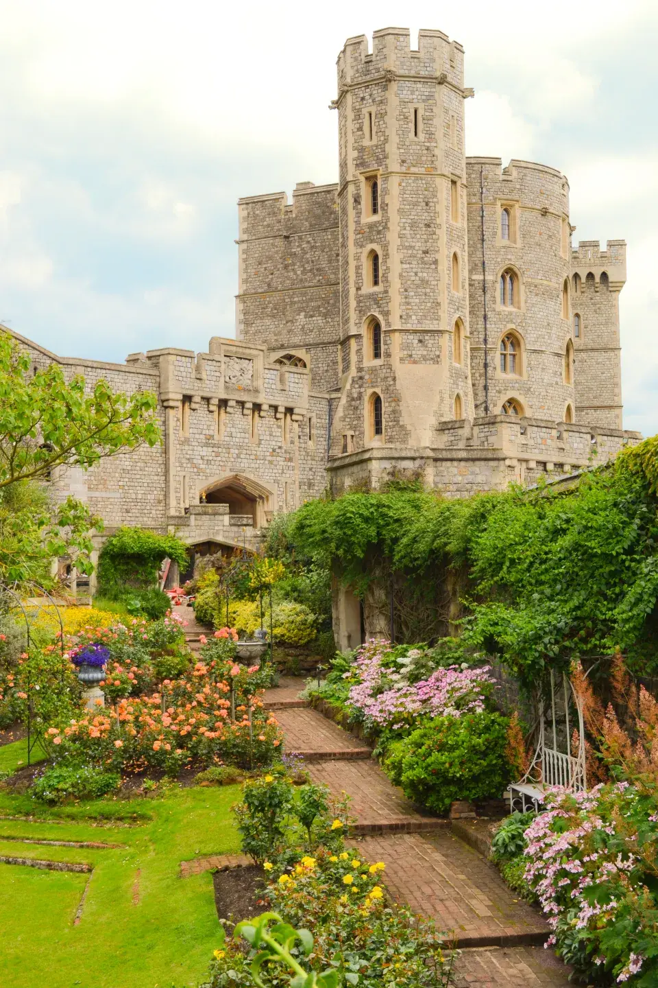 Pohled do zahrady hradu Windsor