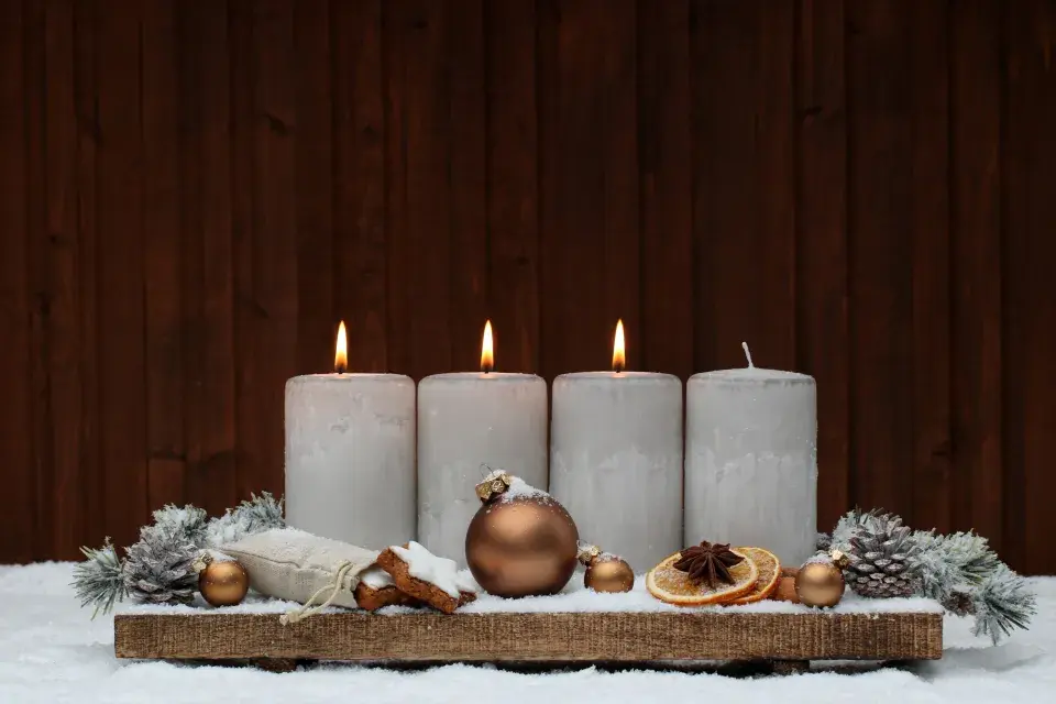Svíčky nemusí být pouze na věnci