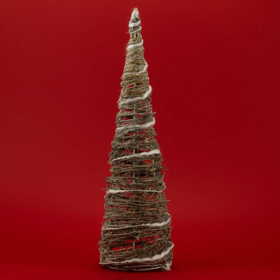 malý vánoční stromeček z proutí