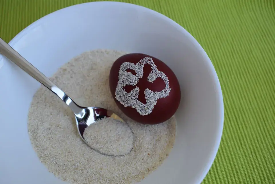 Kraslice malované krupicí