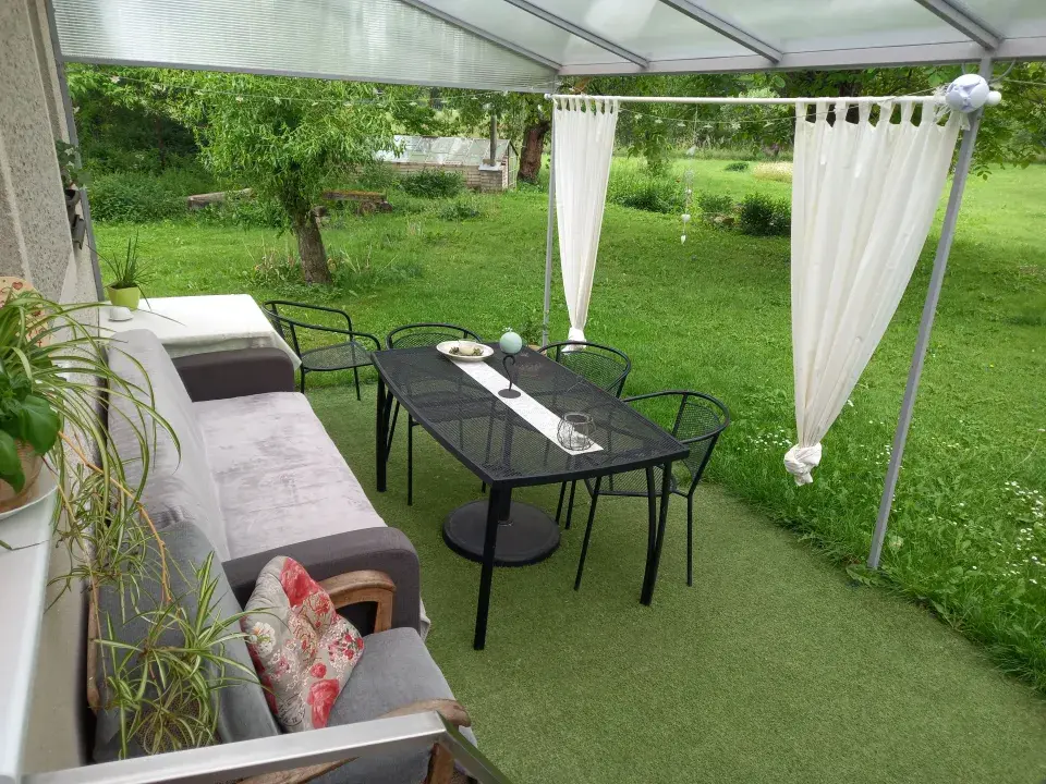 Návštěva rodné zahrady Věry Martinové a její sestry Lenky Slavíkové