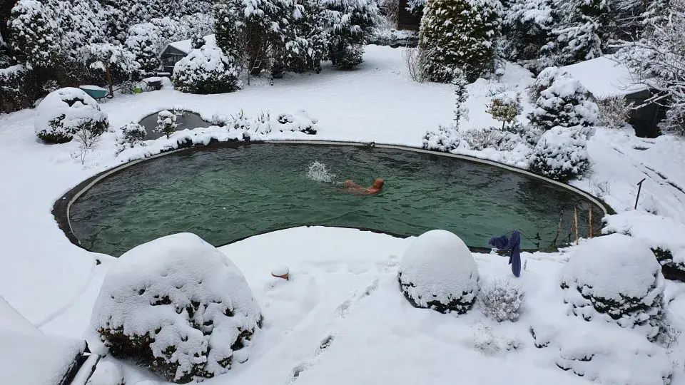 Na návštěvě zahrady u horolezce Radka Jaroše