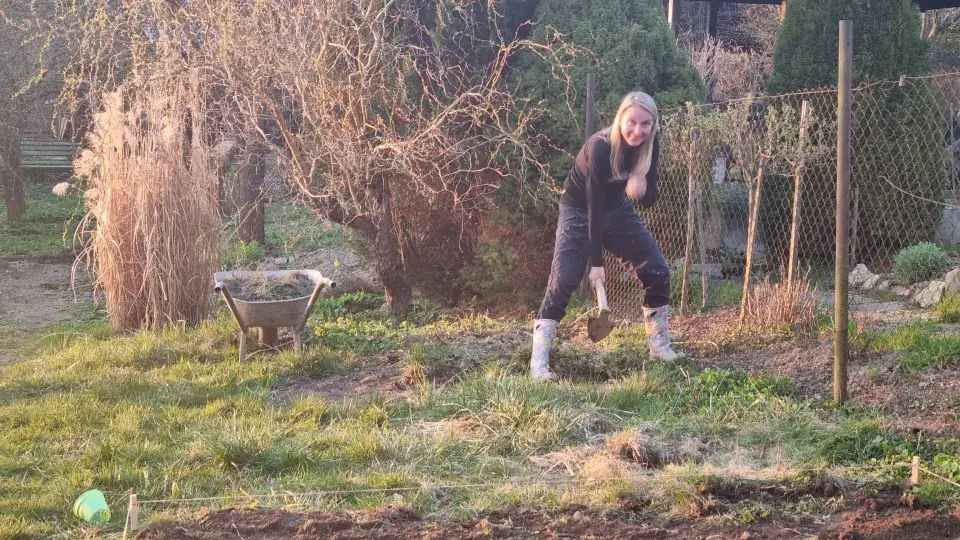 Na návštěvě zahrady u horolezce Radka Jaroše