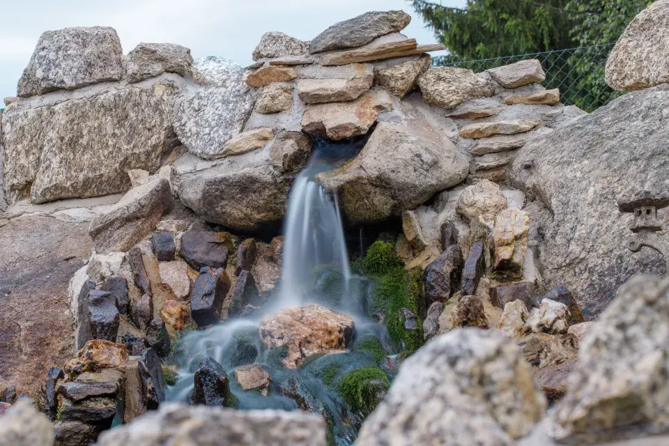 Japonská kamenná zahrada ve Sněžném na Vysočině