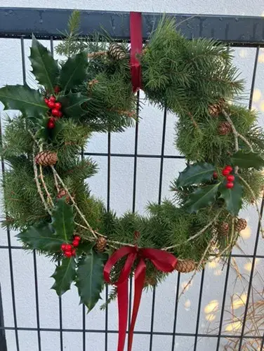 Jednoduchý věnec na vrátka