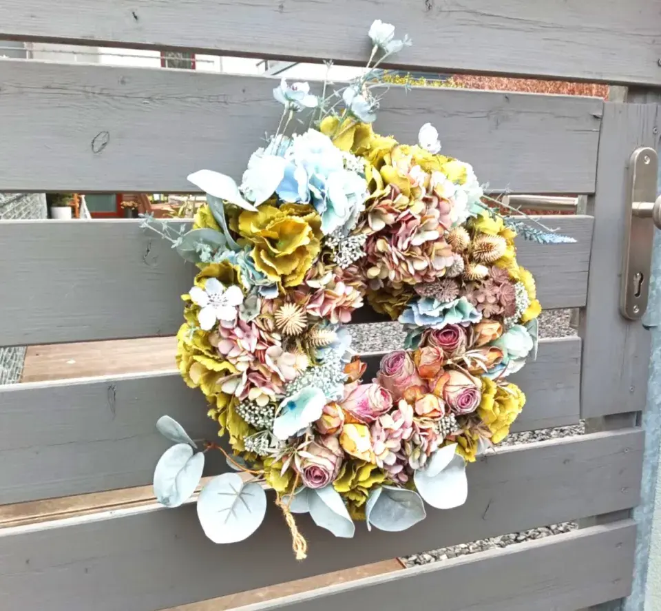 Velikonoční věnec na dveře