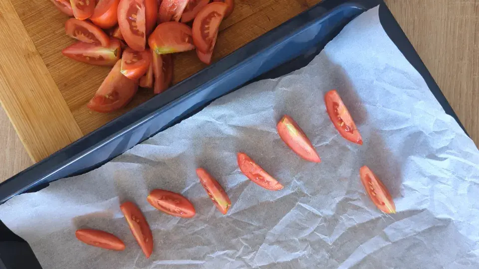 Sušení rajčat v troubě