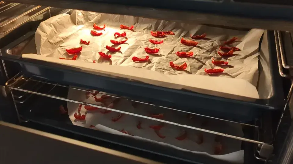 Sušení rajčat v troubě