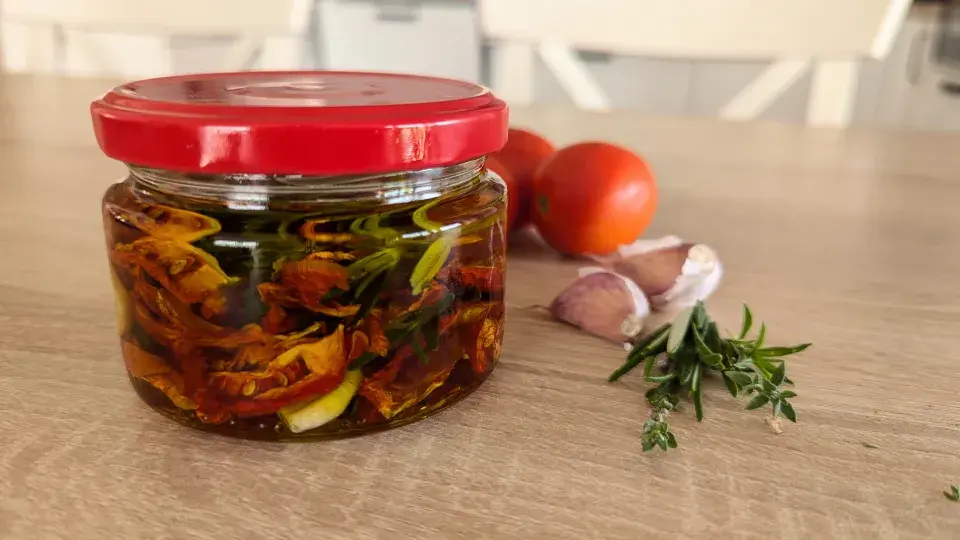 Sušení rajčat v troubě