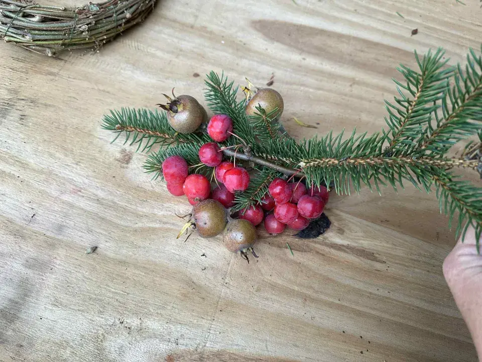 věnec z přísavníku DIY