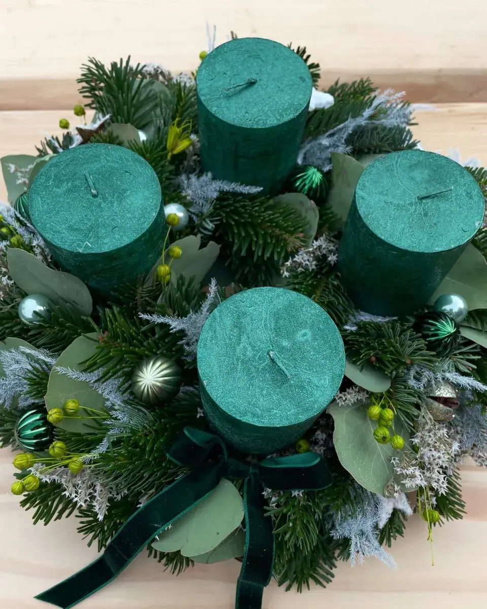 Vánoční svícny jako součást domácí atmosféry