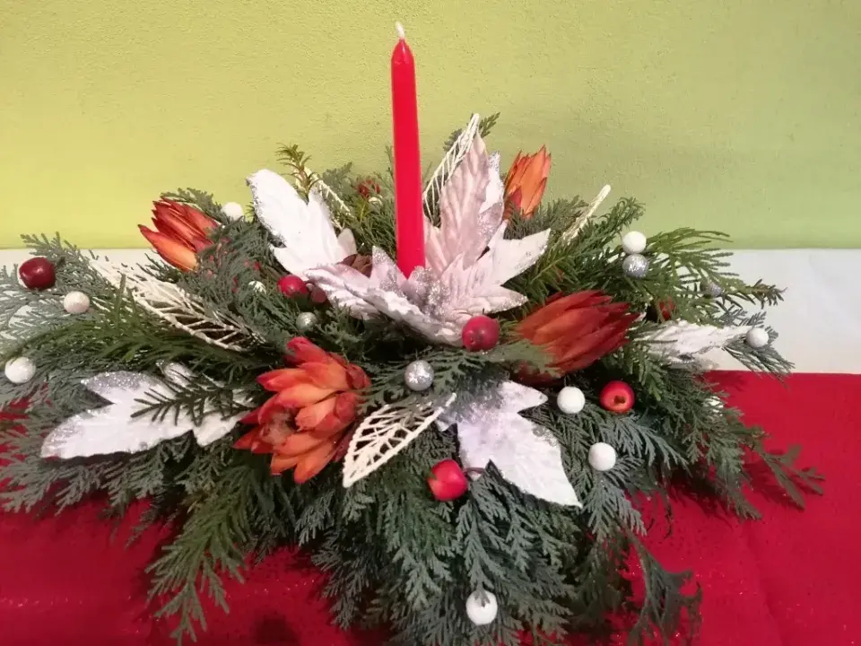 Vánoční svícen na hrob