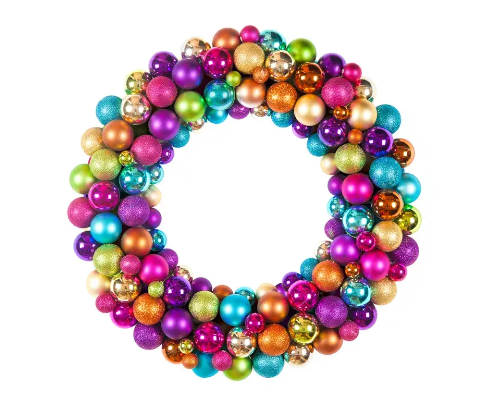 Adventní věnec z barevných kouliček