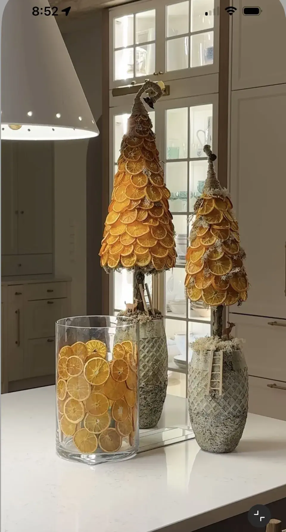 Vánoční dekorace z pomerančů 