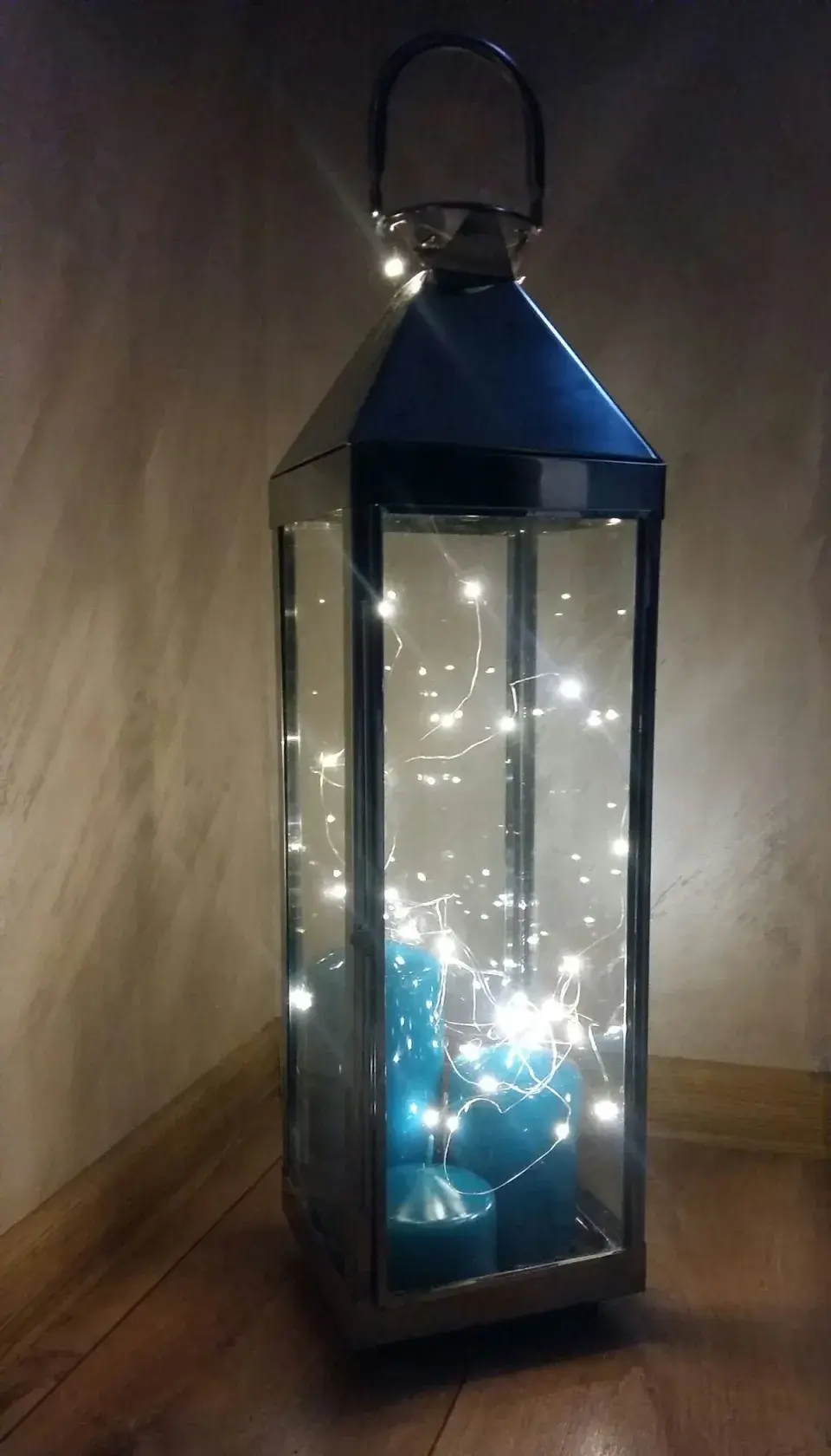 Jak odekorovat zahradu před Vánocemi?