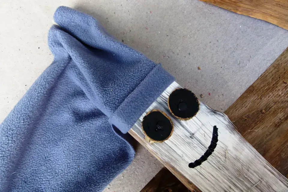 sněhulák ze dřeva