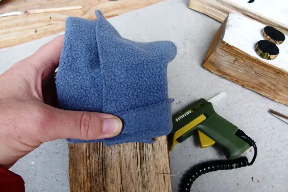 sněhulák ze dřeva