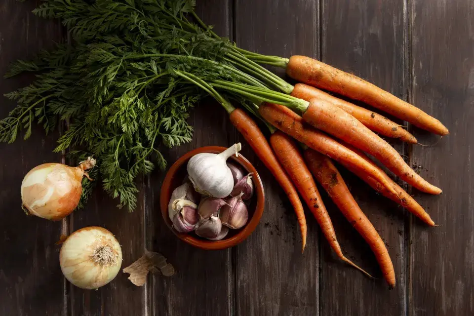 Mrkev, česnek a cibule 